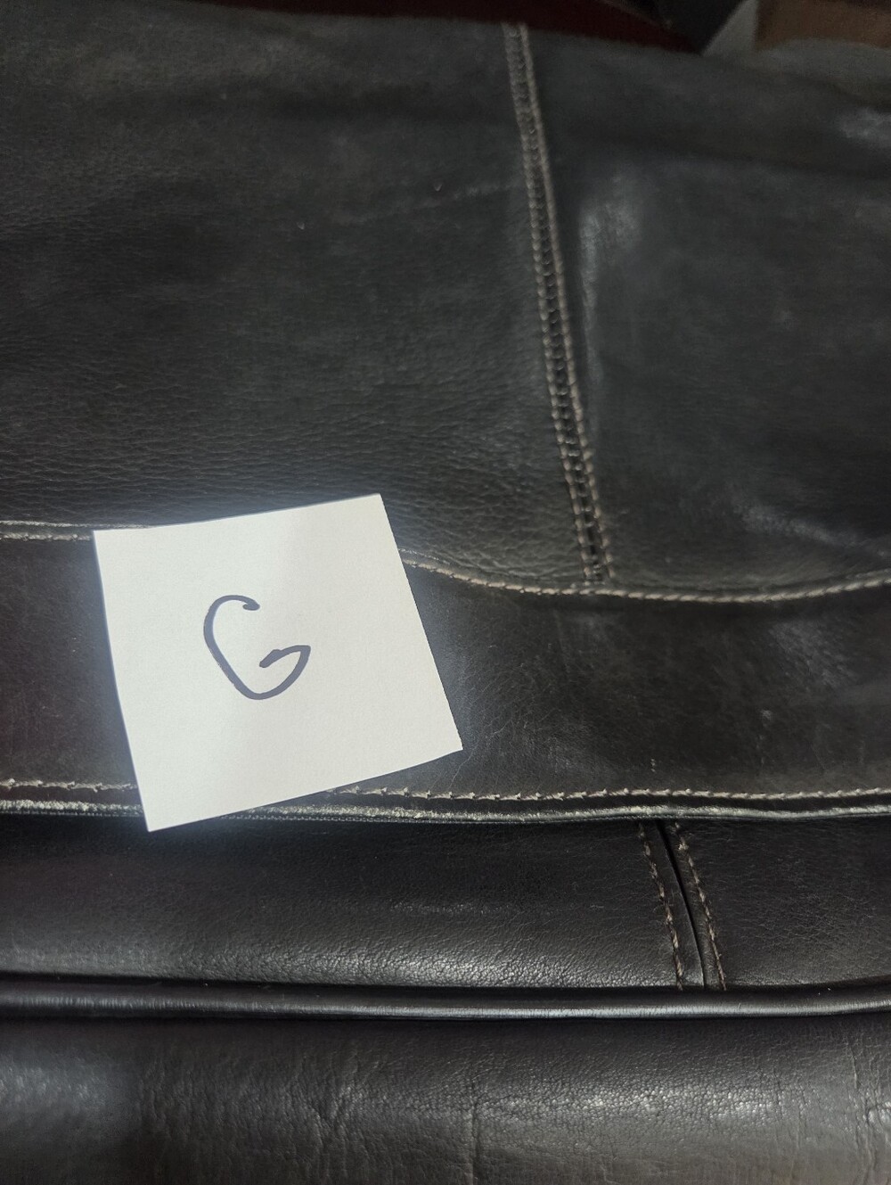 Wilsons Leather Black Leather Messenger Bag - Black